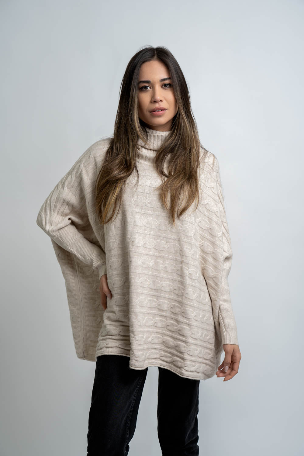 Pull façon Poncho Torsade